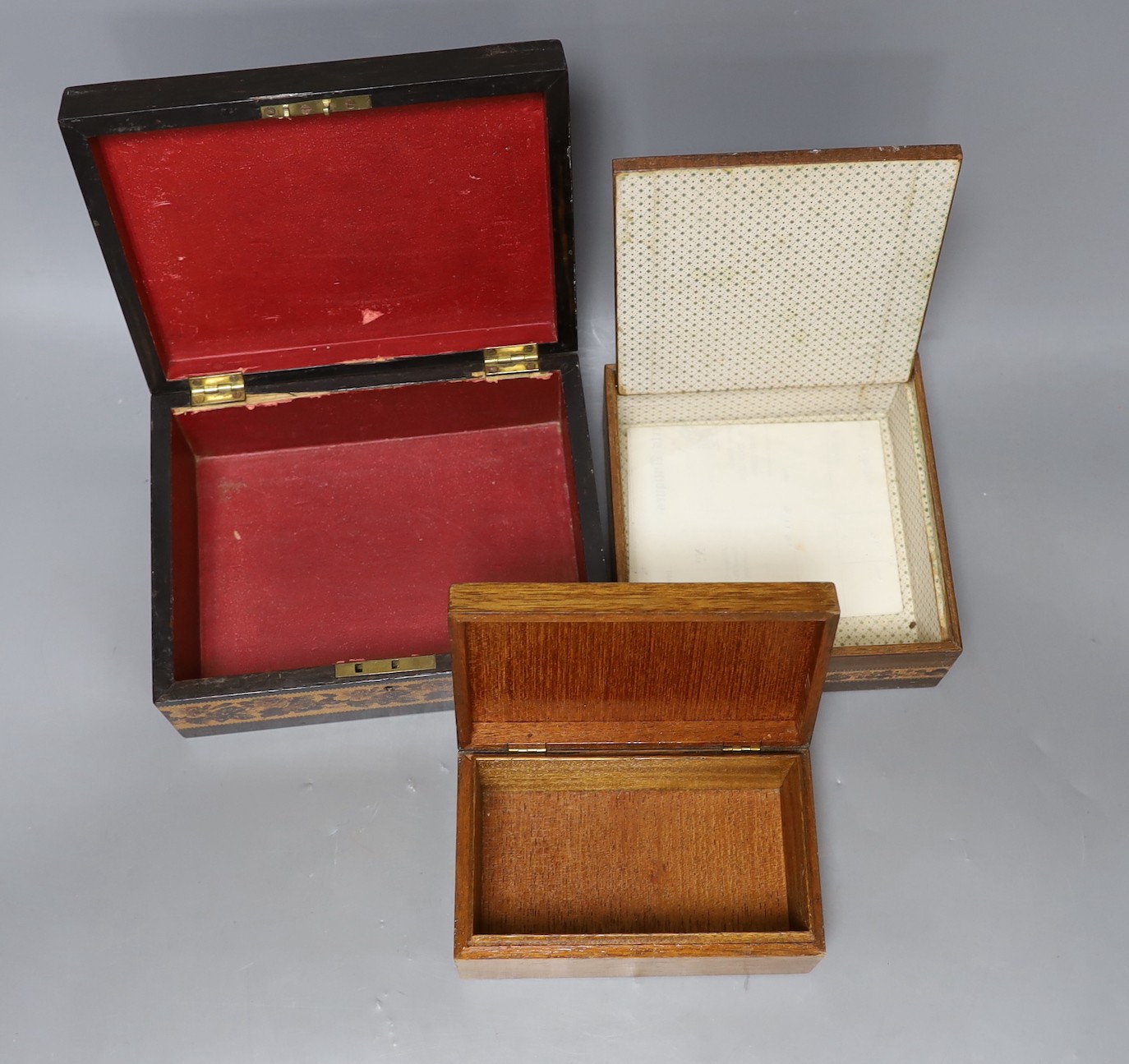 Three 19th century Tunbridge ware perspective cube marquetry boxes, largest 20cm
